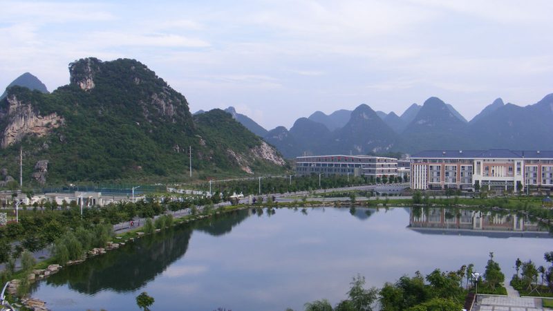 防水连接器定制厂家