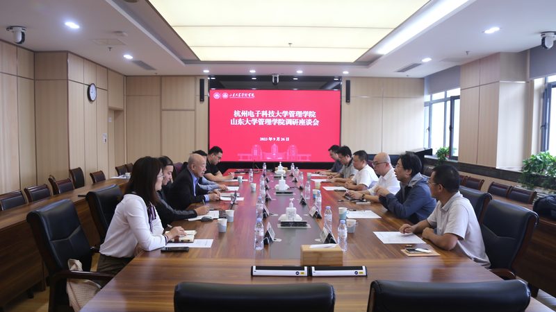 深圳线路板定做：揭秘定制化生产的关键要素